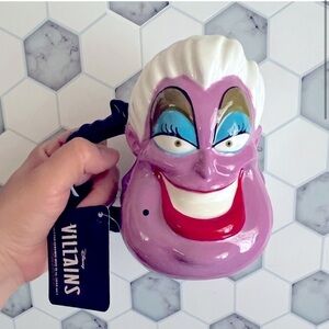 NWT- RARE Disney Ursula Villains The Little Mermaid Ceramic Mug- 16 oz